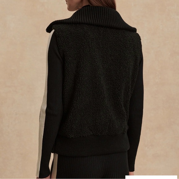 Varley Caspian Sherpa Gilet Vest Black & Cream NWT - Picture 3 of 3